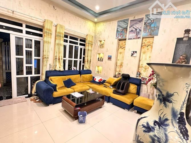 🏠  NHÀ 3 TẦNG 3 MẶT THOÁNG NỞ HẬU - TRUNG TÂM ĐÀ NẴNG - Ô TÔ ĐẬU ĐỖ NGÀY ĐÊM - 7