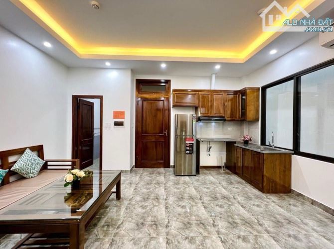 BÁN TÒA CĂN HỘ DỊCH VỤ Ở MỸ ĐÌNH, 120M2*8T*6M, NHÀ LÔ GÓC, THANG MÁY, 14 CĂN HỘ, DT 140TR