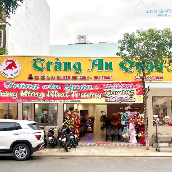 Bán đất mặt tiền đường Nguyễn Đức Cảnh , phường Phước Long, tp. Nha Trang. 266m ngang 13m