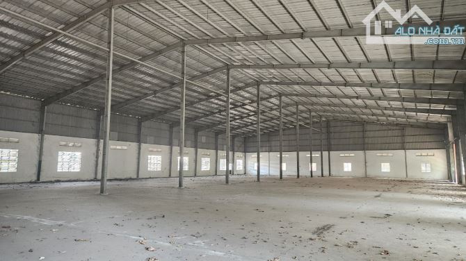 Cho thuê kho xưởng 10.000m2 xã Thạnh Phú, Vĩnh Cửu, Đồng Nai, giá chỉ 3 usd/m2