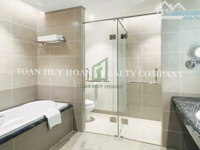 Bán căn hộ 2 phòng ngủ tòa Alphanam Luxury chuẩn 5 sao - 10