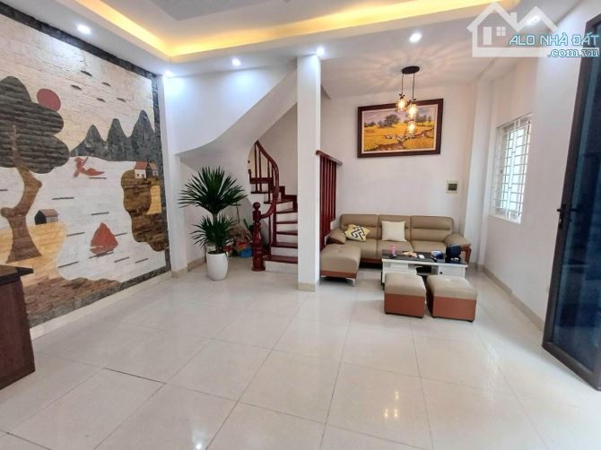 Bán nhà Trần Cung, nhà đẹp ở ngay, ngõ thoáng, 5T*38m2 - 1