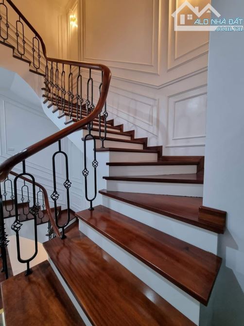 Bán nhanh nhà Huỳnh Thúc Kháng-Vỉa hè ôtô tránh kinh doanh 56m2 5 tầng-mặt tiền 5M-22 Tỷ - 2
