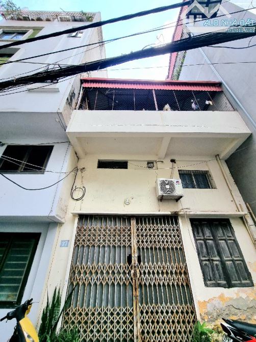 RẺ NHẤT DƯƠNG NỘI, BÁN ĐẤT TẶNG NHÀ 48,4 M2 C4, MT 6,6 M, GIÁ CHỈ CÓ 3,7 TỶ - 1