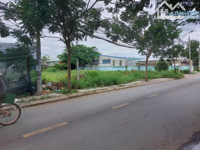 Bán đất đường Nguyễn Ảnh Thủ tuyến đường sôi động nhất quận 12 với hẻm 8m, ngang 20m - 1