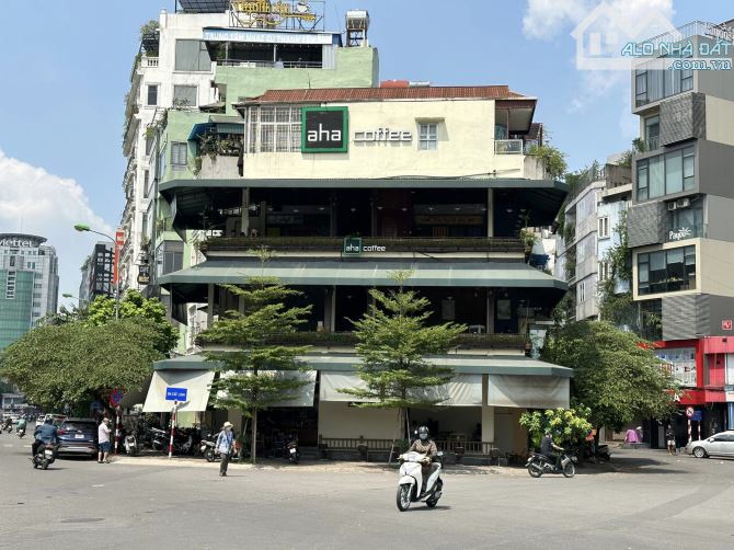 Bán tòa Bulding mặt phố Hào Nam, lô góc, 100m2, 7T, MT 9m, 35.5 tỷ - 1