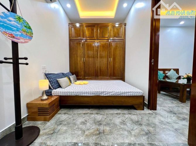 BÁN TÒA CĂN HỘ DỊCH VỤ Ở MỸ ĐÌNH, 120M2*8T*6M, NHÀ LÔ GÓC, THANG MÁY, 14 CĂN HỘ, DT 140TR - 1