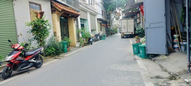 Bán đất Đức Thượng sát quốc lộ 32 Lô Góc,  xe 7 chỗ vào đất 52m giá  hơn 4 tỷ - 1