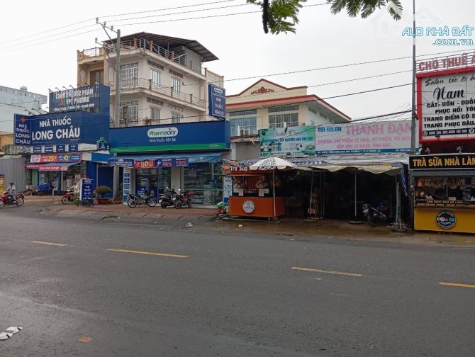 Bán nhà cấp 4 - 2 mặt tiền đường Trần Hưng Đạo đối diện  Chợ Phường 7, TP Vị Thanh, Hậu Gi - 1