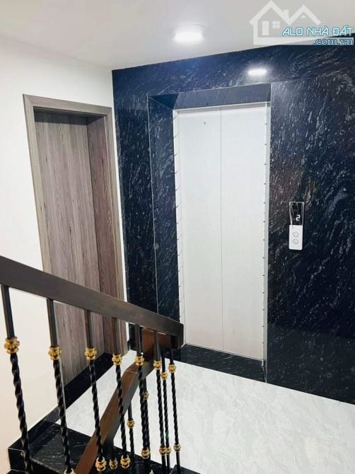 Bán nhà phố Hoàng Cầu - Quận Đống Đa - 1