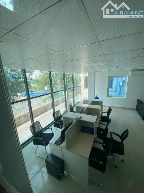 Bán nhà Trần Thái Tông, Cầu Giấy 108m²*5 tầng* MT 7.4m vừa ở vừa Kinh doanh, Vp Chỉ 18 tỷ - 1