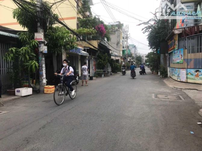 Bán gấp lô đất 200m2 thổ cư sát Hiệp Thành City Nguyễn Thị Búp, giá chỉ 8.5 tỷ - 2