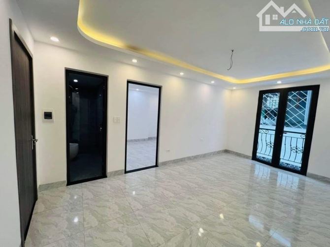 Bán nhà phố Hoàng Cầu - Quận Đống Đa - 2