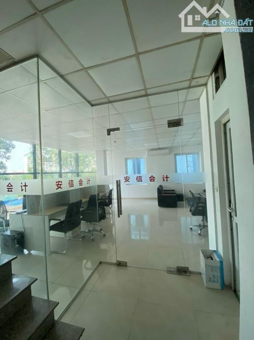 Bán nhà Trần Thái Tông, Cầu Giấy 108m²*5 tầng* MT 7.4m vừa ở vừa Kinh doanh, Vp Chỉ 18 tỷ - 2