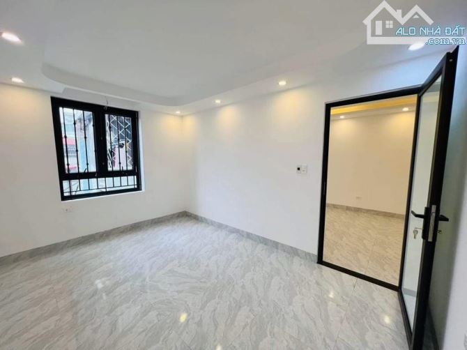 Bán nhà phố Hoàng Cầu - Quận Đống Đa - 3