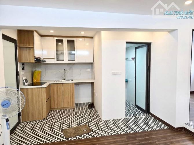 Bán nhà tập thể Trần Đại Nghĩa lô góc, 2 thoáng 70m2 giá  2.55 tỷ Hai Bà Trưng - 4