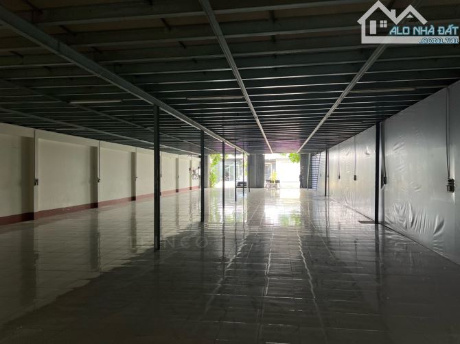 Kho xưởng 2 tầng 793m² có điện 3 pha, trong KDC Hưng Phú 1 - 4