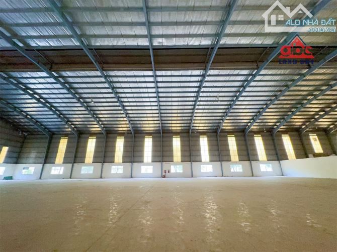 Cho thuê xưởng 2900m2 dt khuân viên 8000m2. trong kcn tam phước biên hoà đồng nai. Chỉ 3đô - 5