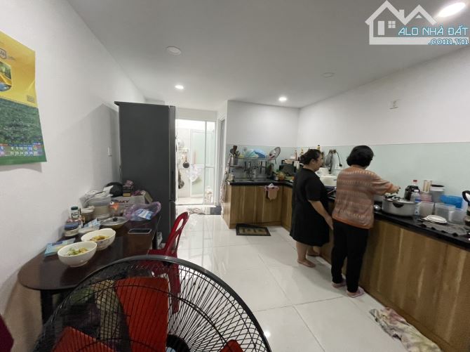 🌈🏠🌈 Bán nhà 1 sẹc Đường Nguyễn Văn Lượng, p17, DT:3,7x15m giá 6,7 tỷ - 7