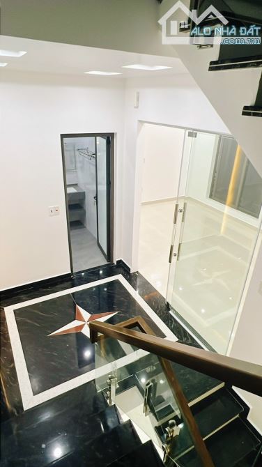 SIÊU PHẨM NGÕ PHỐ ĐÀ NẴNG - CĂN GÓC CỰC ĐẸP - 8