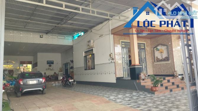 Bán nhà xã Xuân Thiện Huyện Thống Nhất 1093m2 có 300 thổ cư giá ngộp