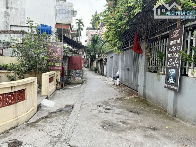 chủ bán 64m2 đất gần ngõ 24 đường Lý Sơn, Phường Thượng Thanh. Cách cầu Đông Trù 300