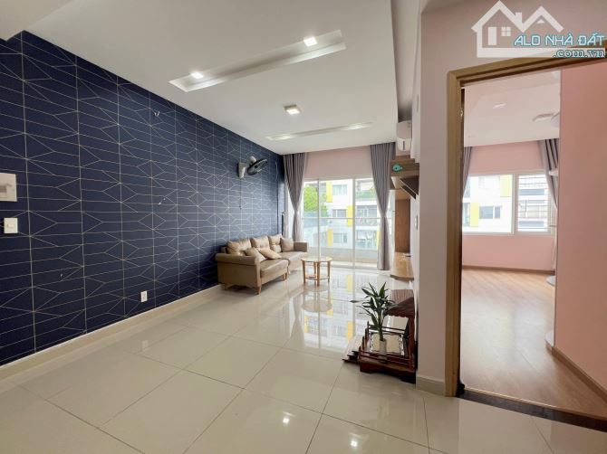 Chung cư Ruby Garden- Tân Bình 2pn 85m2 12tr/th. Nội thất đầy đủ, tầng cao view thoáng mát