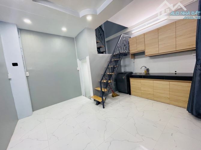 BÁN NHÀ SIÊU RẺ ĐẸP QUẬN TÂN PHÚ, 17M2, NHỈNH 2 TỶ.