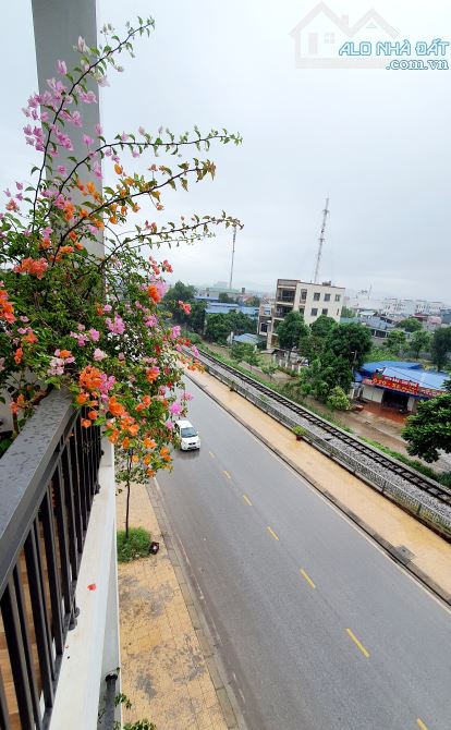 NHÀ MẶT TIỀN ĐƯỜNG VIỆT BẮC, P. QUANG TRUNG TP THÁI NGUYÊN - 7