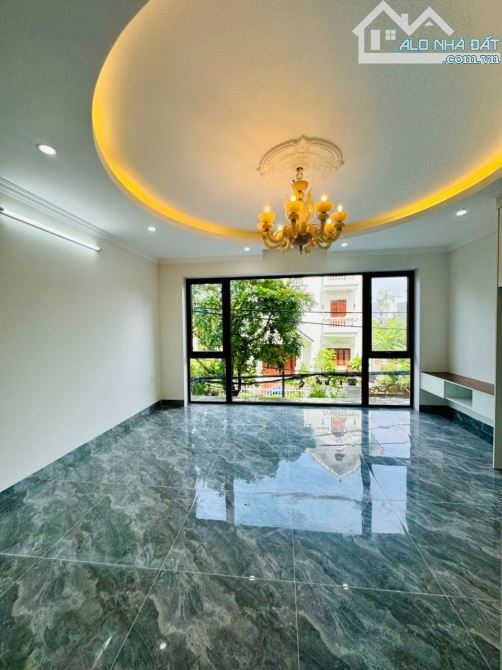 Bán nhà Thạch Bàn, Long Biên, 48M2, 6 TẦNG, MT 5,2M, GARA, THANG MÁY, Ô TÔ TRÁNH. - 1