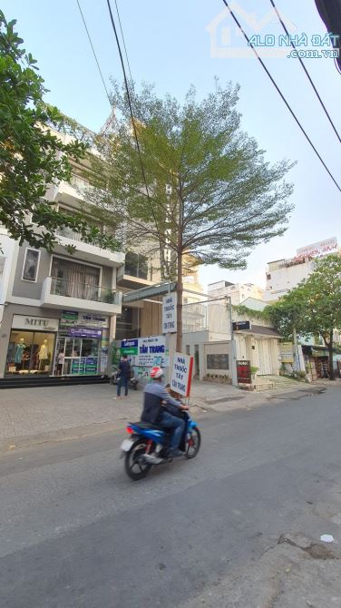 Bán nhà đường số 18 Phạm Văn Đồng P. Hiệp Bình Chánh gần Giga Mall TP Thủ Đức 90m2 - 1