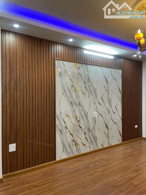 Bán nhà 5 tầng 40m2 đường Ngô Quyền,KĐT Văn Khê-Hà Đông,Ngõ Rộng Kinh Doanh Đẹp chỉ 6.8 Tỷ - 1