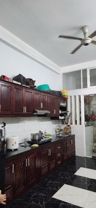 Bán Nhà MT Lý Chiêu Hoàng, Gần Bình Phú, Q6. DT 100M2, Ngang 3.9x26m. 4 tầng(5PN), Chỉ - 2