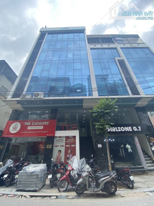 Cho thuê văn phòng mặt phố Nguyễn Văn Tuyết dt 90m2 sàn mới rẻ nhất khu vực - 2