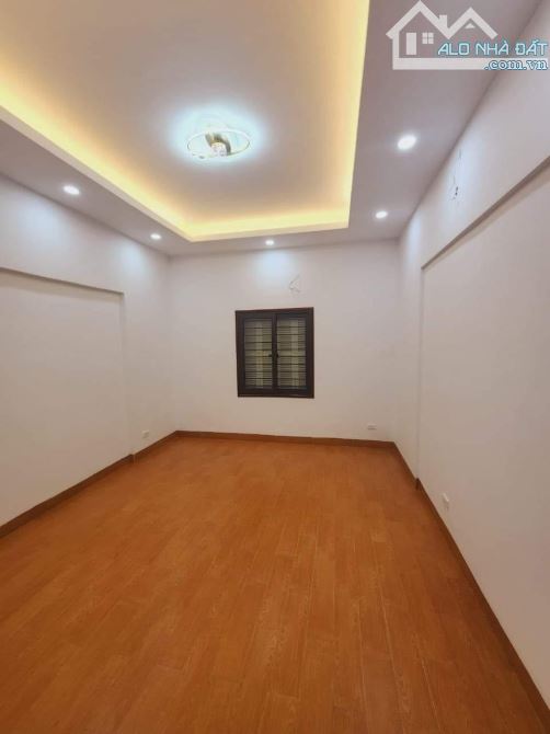 Bán nhà Âu Cơ - Toà nhà dòng tiền Apartment 6 tầng thang máy, 10m ra phố giá 11 tỷ - 2