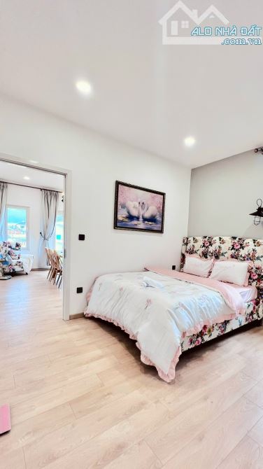 🏡 BÁN VILLA MINI SÂN VƯỜN CỰC CHILL ĐƯỜNG TRẦN ĐẠI NGHĨA - CÁCH HỒ XUÂN HƯƠNG CHỈ 1.5KM - 3