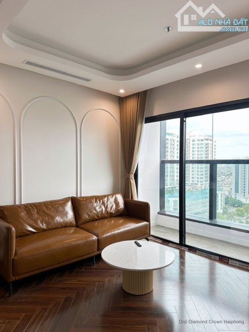 Cho thuê căn hộ 2 ngủ 2 wc cao cấp view Lê Hồng Phong và hồ Phương Lưu Vin Vũ Yên. - 3