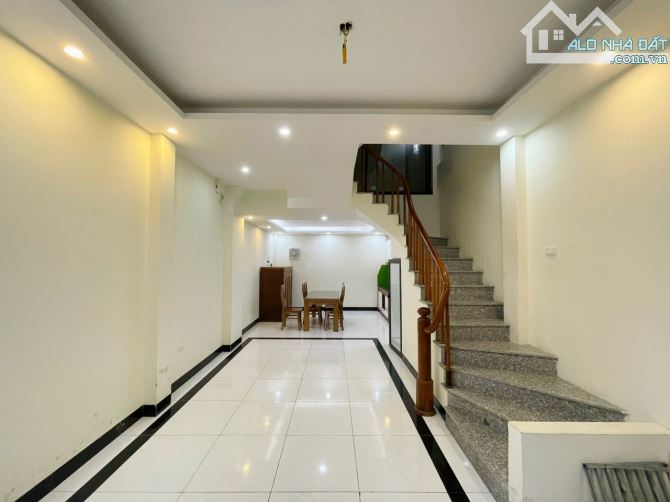 NHÀ 5T CẦU ĐƠ 4 ,40M2 ,NGÕ THÔNG ,KINH DOANH ,NGAY GẦN ĐƯỜNG QUANG TRUNG - 4