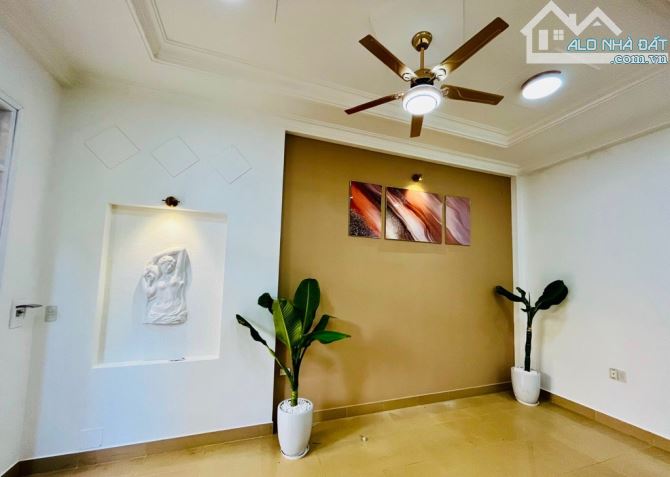 bán nhà 3 tầng, đẹp như villa, kiệt ô tô, Hùng vương - 4