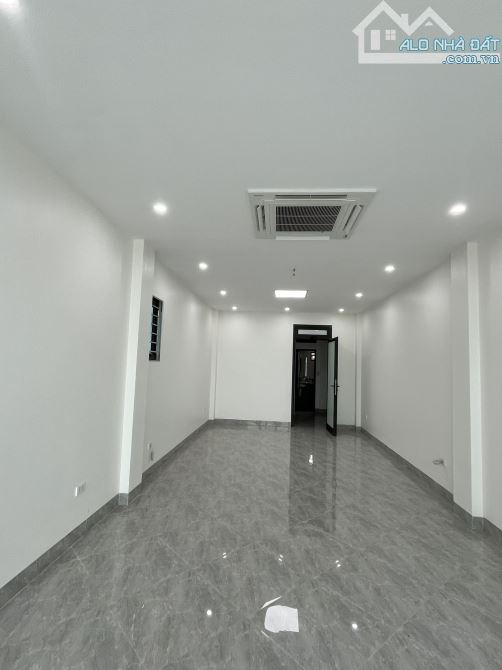 Cho thuê văn phòng giá rẻ đường Nguyễn Thanh Bình- Tố Hữu, 60 m2/tầng, giá rẻ - 5