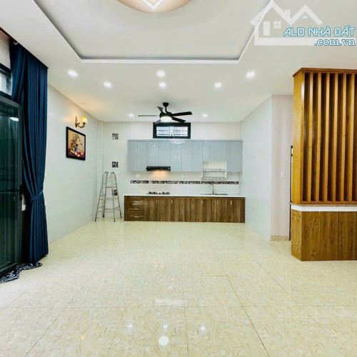 Bán nhà Nguyễn Thái Sơn Gò Vấp - 4 PN - 4 Tầng - 42M2 - Nhỉnh 5 Tỷ - 5