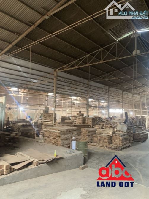 Cho thuê xưởng 3000m2 kp8 phường Long Bình Biên Hòa Đồng Nai Giá chỉ 30k/m2 - 7