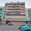 Cho thuê tòa nhà 8 tầng ngang lớn 18m đoạn đường đẹp nhất Khánh Hội, Quận 4