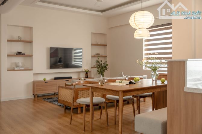 Bán tòa Apartment Tây Hồ 8 tầng, 185m, dòng tiền 4 tỷ/năm giá 62 tỷ 5