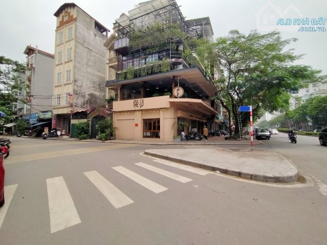 Nhà phố Nguyễn Văn Cừ, Đường 3 Ôtô Tránh, Phân Lô, Vỉa Hè, Cách Mặt Phố 20m, DT70m2. - 1