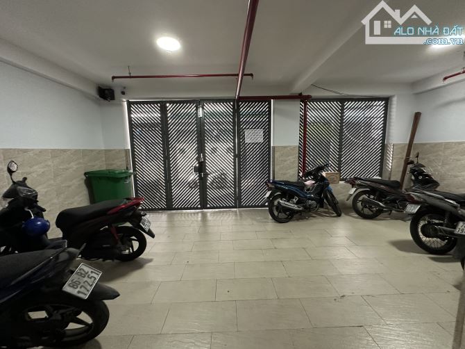 CHDV Phan Văn Trị, 6x19m, 1T5L, 32 phòng full NT, doanh thu 140tr/tháng - 2