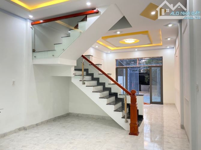 CHÍNH CHỦ GỞI BÁN NHÀ 1 TRỆT 1 LẦU KDC VIP HÓA AN, DT 89M2, SỔ RIÊNG, THỔ CƯ 100%,4PN - 3
