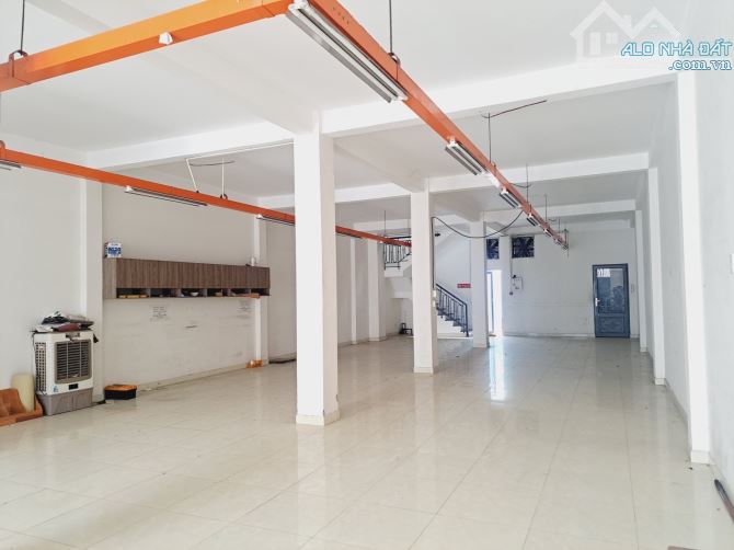 Hàng ngộp kho vải diện tích 470m2, 4 tầng Tân Kỳ Tân Quý, nhỉnh 10 tỷ. - 3