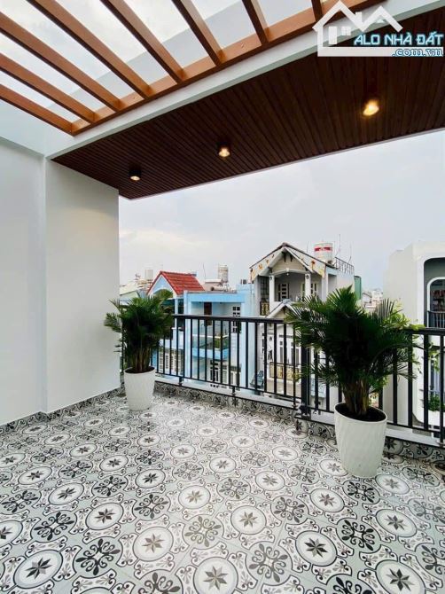 Cần bán căn nhà Lê Hồng Phong ,P1,Q.10 . Giá 3ty950 , DT 120m2 - 3