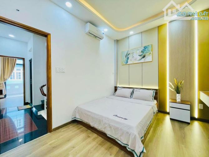 Nhà ngộp cần bán liền nhanh tay liên hệ giá 4TỶ1 đường HUỲNH VĂN BÁNH, PHÚ NHUẬN (58m2), H - 3